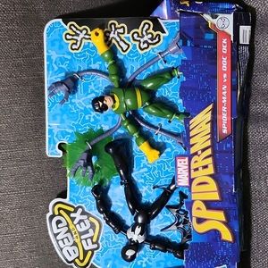 Spider-ManBend and Flex BlackSuit Spider-ManVs. Doc Ock Action new